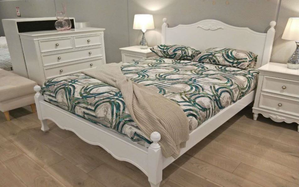 SHNEIDER KING SINGLE 3 PIECE BEDROOM SUITE - (MODEL:16-1-18-9-19-9-5-14-14-5) - AS PICTURED