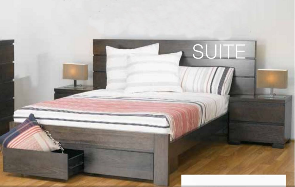 BENSON KING 5 PIECE DRESSER  BEDROOM SUITE WITH 2 FOOTEND DRAWERS - SMOKE