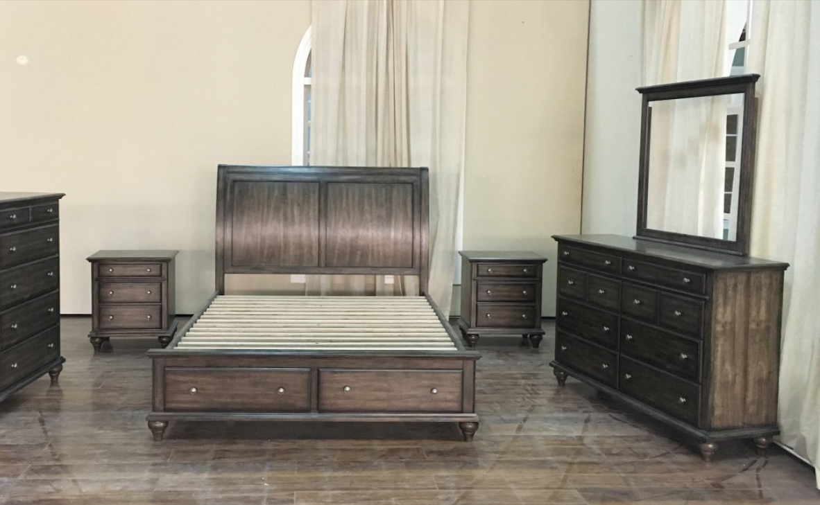  RUDEN   QUEEN   5 PIECE  DRESSER  BEDROOM SUIT  (8221) BED WITH 2 FOOTEND DRAWERS  (MODEL - 7-5-15-18-7-9-1) -BURNISHED CHERRY