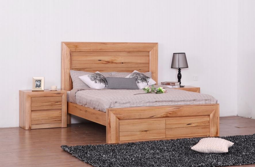  QUAKERS  KING 5 PIECE (DRESSER)  HARDWOOD BEDROOM SUITE - (MODEL:12-25-15-14) -  AS PICTURED)