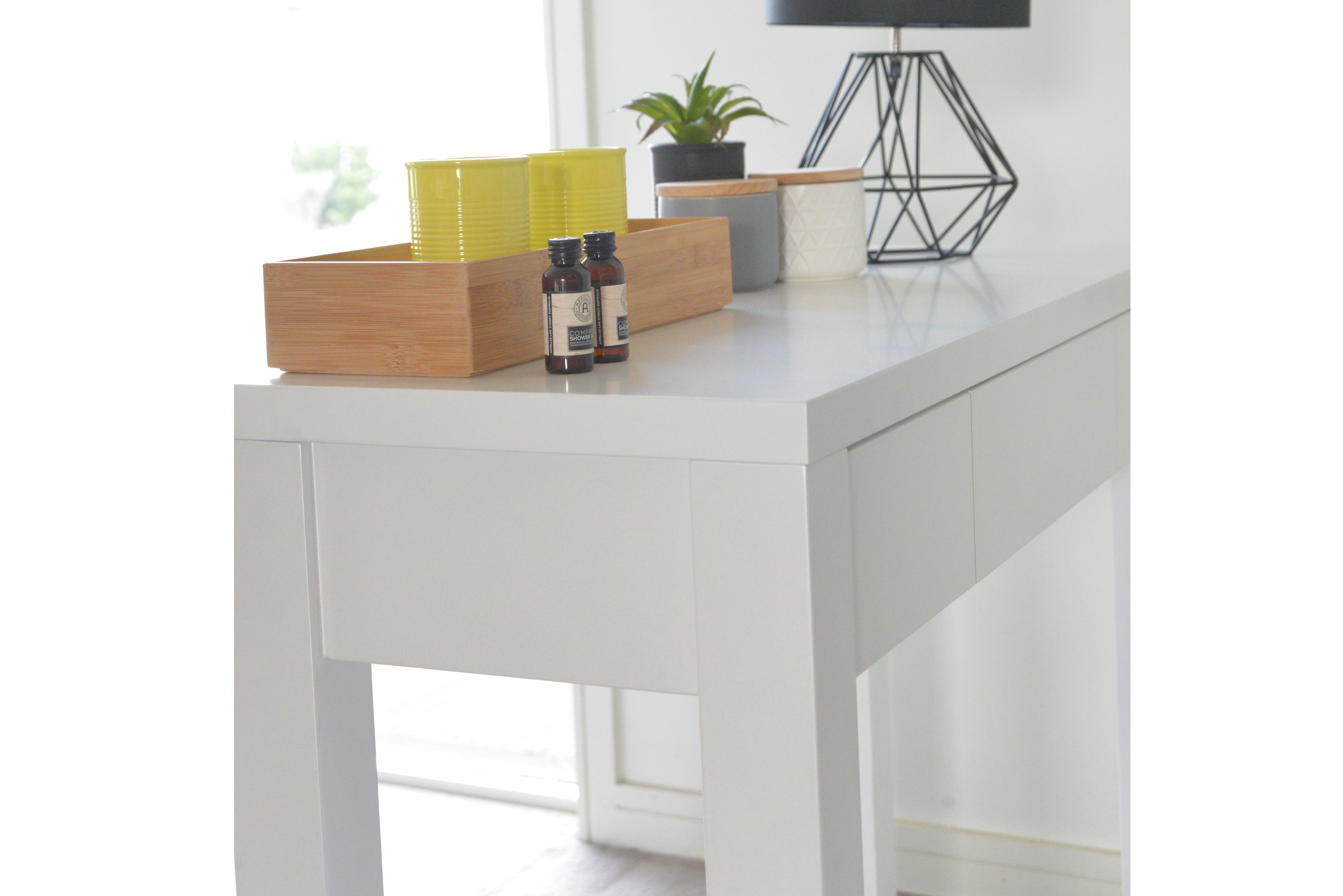 KAREN HALLWAY TABLE - 900(H) X 1000(W) X 400(D) - HIGH GLOSS WHITE