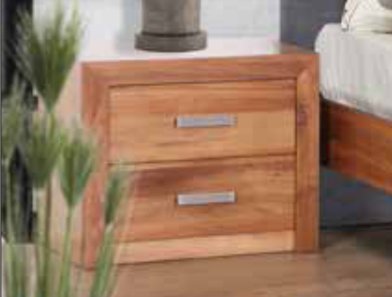 ECCLISE QUEEN 4 PIECE (TALLBOY) BEDROOM SUITE WITH UNDERBED STORAGE DRAWERS (WITH BEDHEAD) - BLACKWOOD