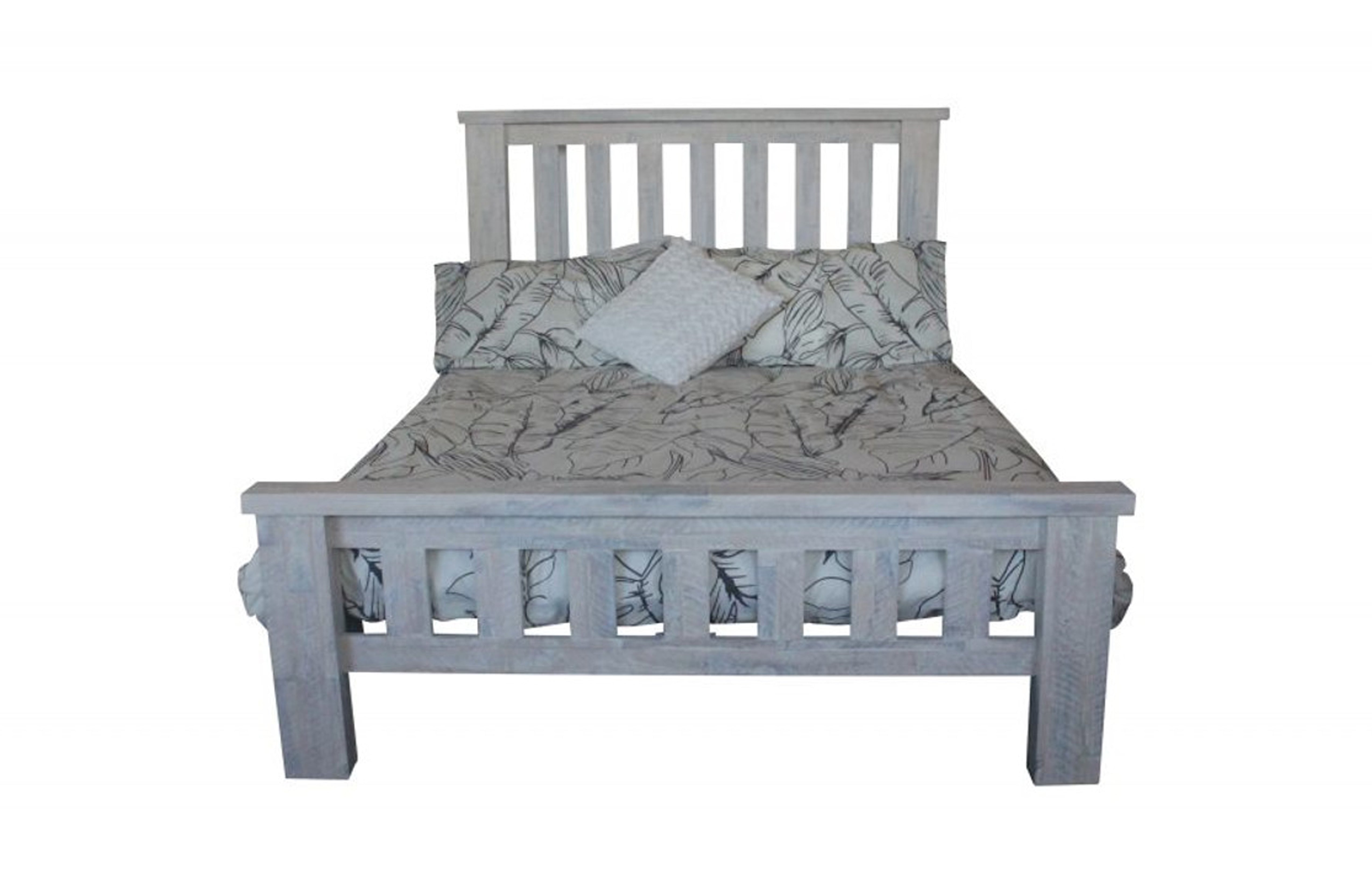 DOUBLE  MONTEGO BAY SOLID TIMBER  BED    - WHITEWASH