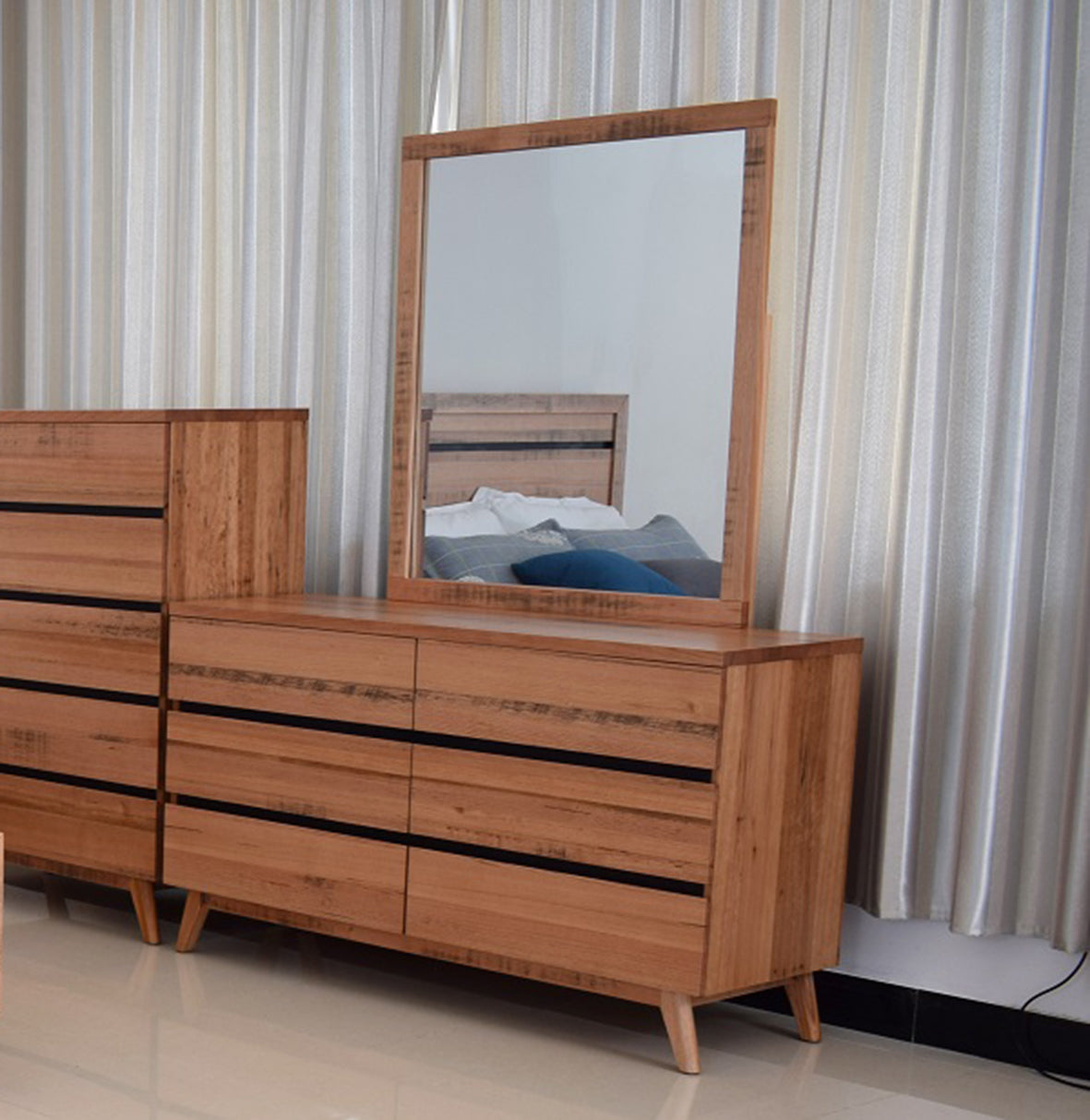 BIRMINGHAM KING 5 PIECE (DRESSER) BEDROOM SUITE - RUSTIC OAK