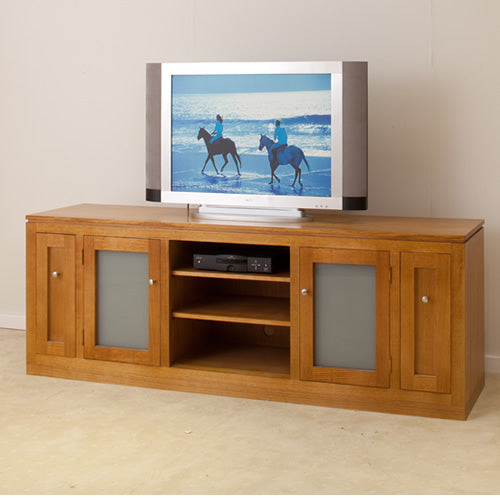 TASSIE OAK (STRAIGHT BASE) LOWLINE TV UNIT - 700(H) X 2000(W)